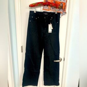 NWT BooHoo high rise, wide leg black jeans, size 6 Grunge Goth Whimsigoth